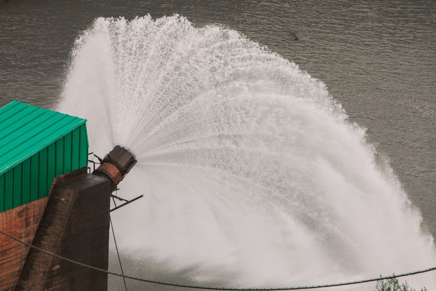 Captação de água com nível de rio instável